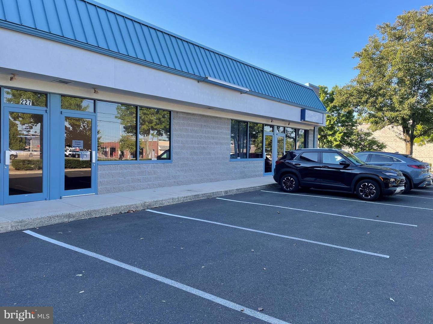 229 S Broad St Property Photo 1