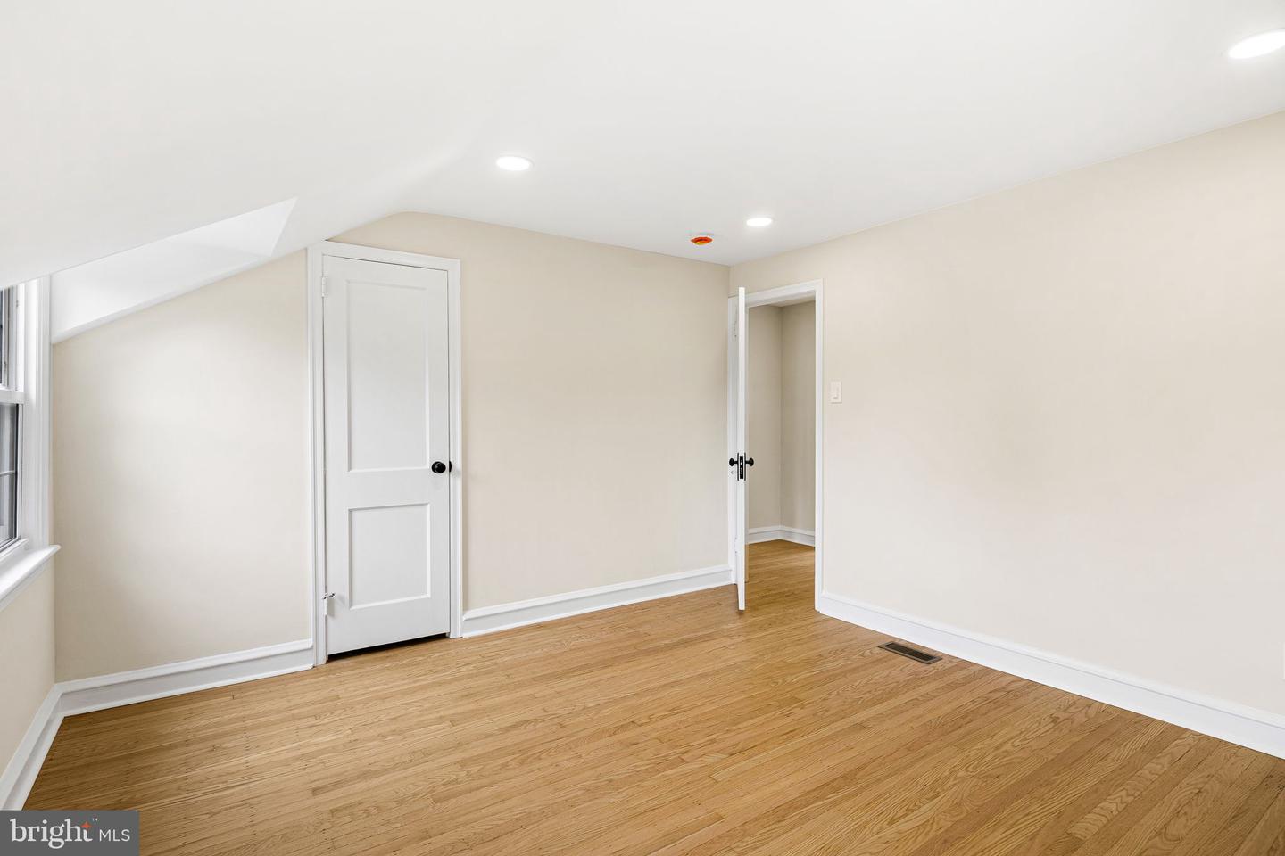 776 Brooke Rd Property Photo 21