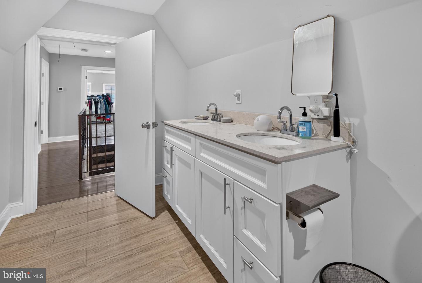 1204 Melrose Ave Property Photo 34