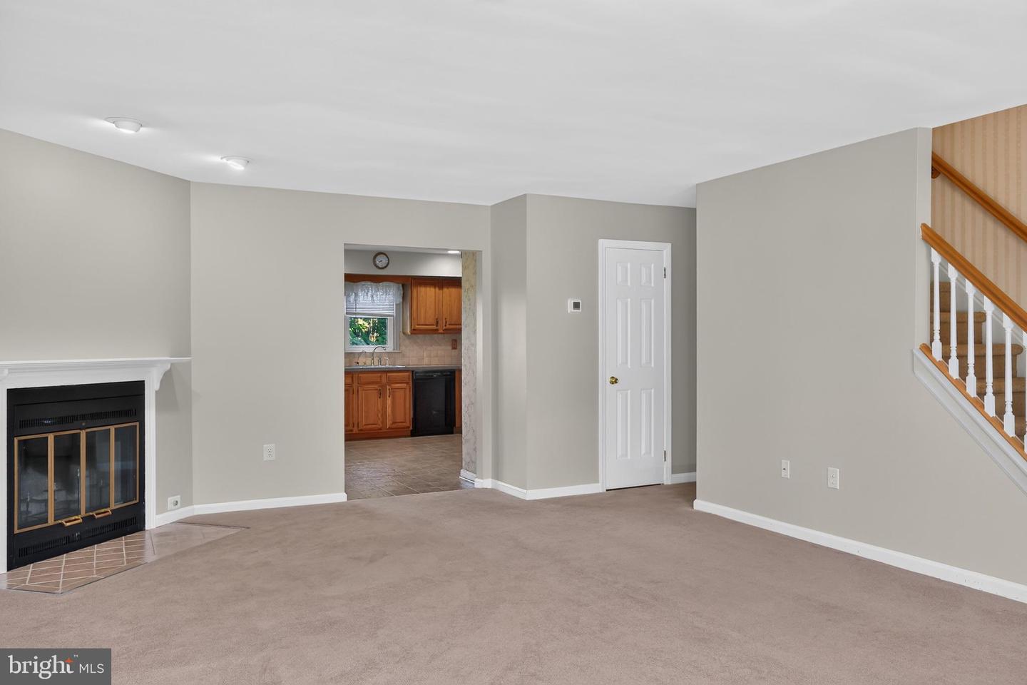 562 Susan Dr Property Photo 7