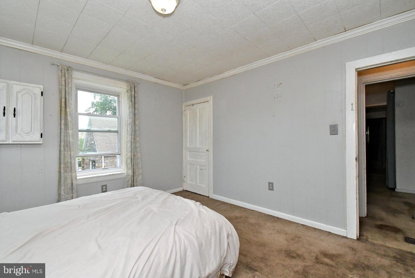 56 Jefferson Property Photo 19
