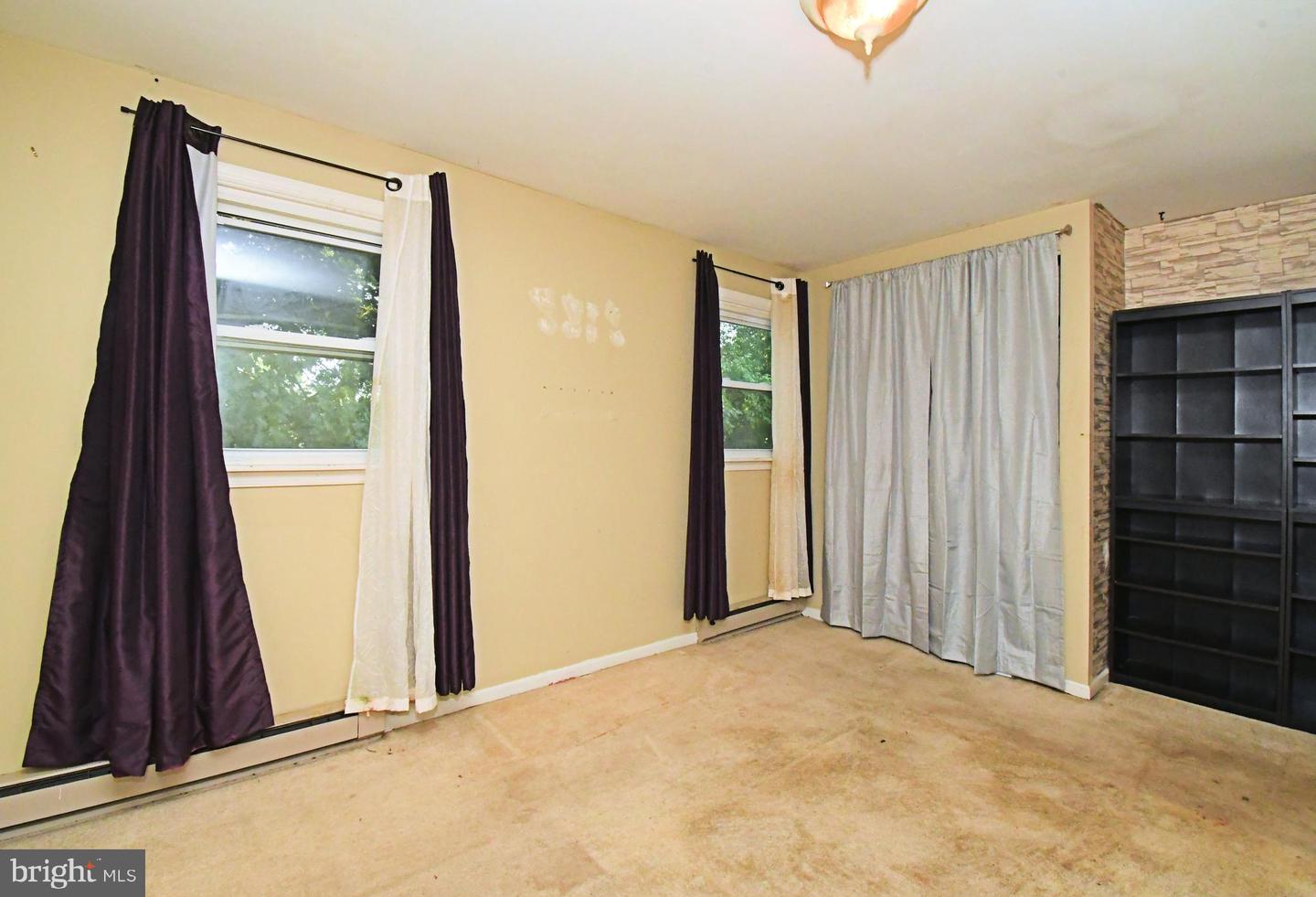 56 Jefferson Property Photo 22