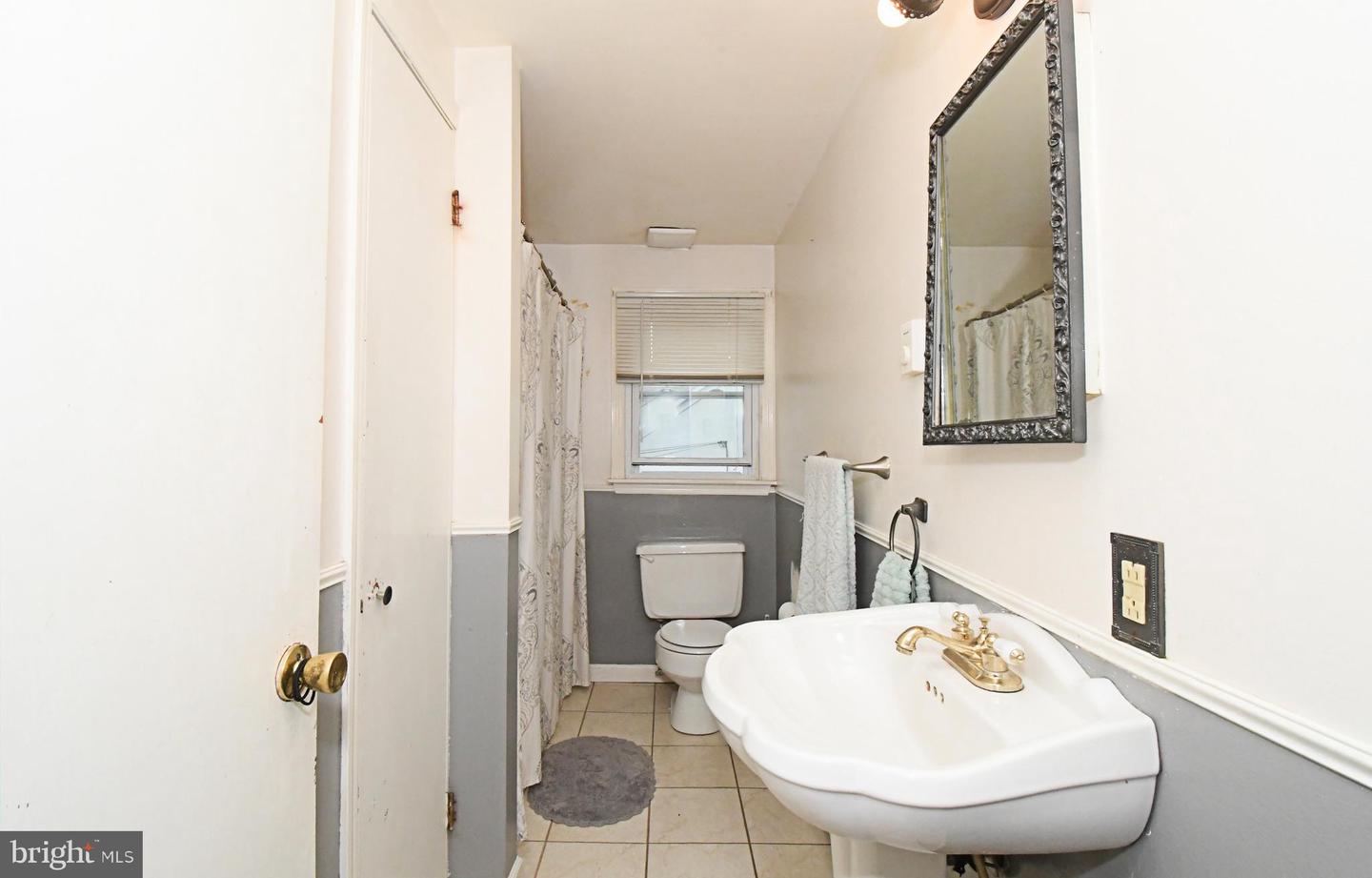 56 Jefferson Property Photo 24