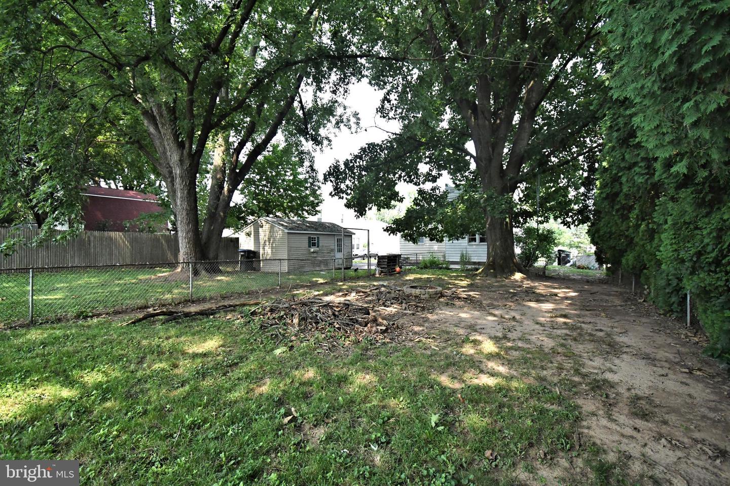 56 Jefferson Property Photo 35