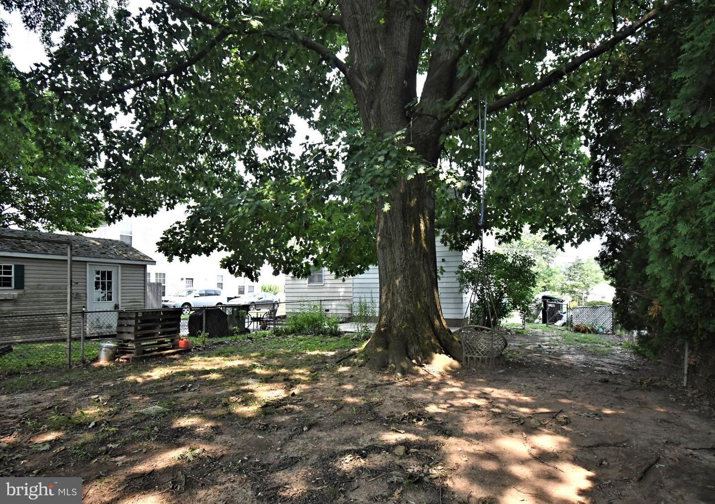 56 Jefferson Property Photo 36