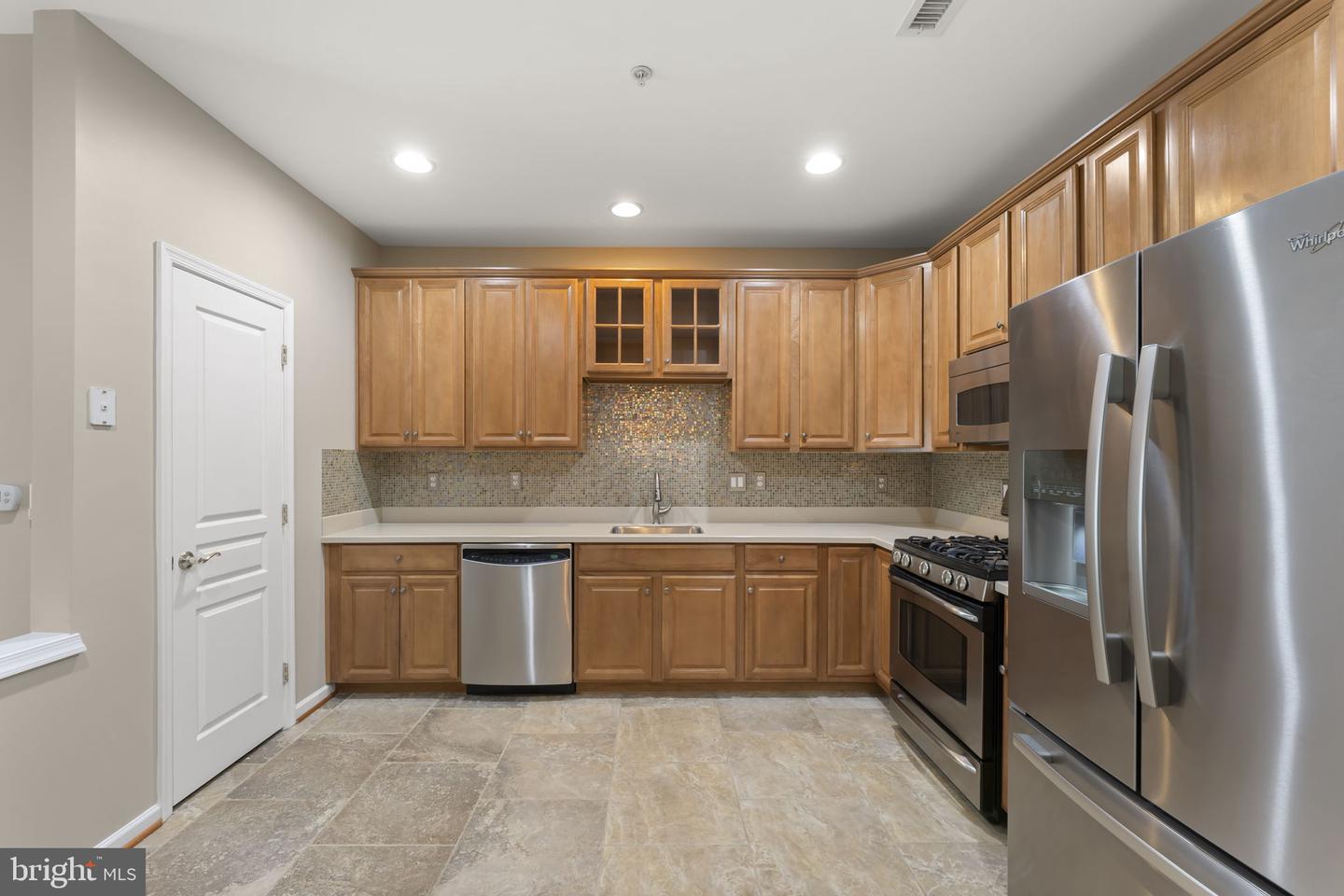 4103 Lilac Ct Property Photo 9