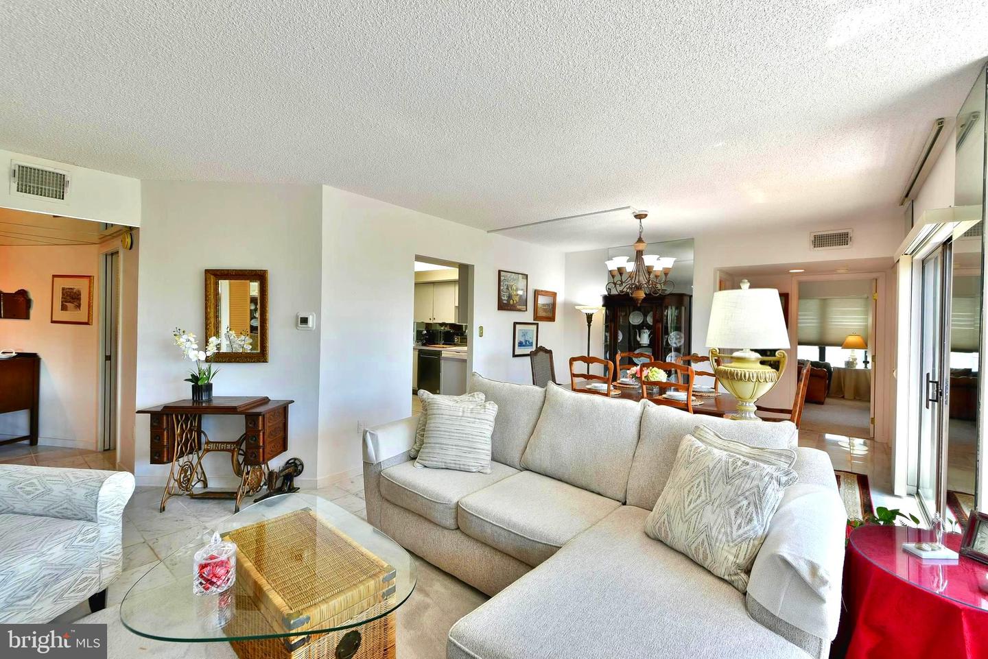 100 Breyer Dr #6-c Property Photo 14