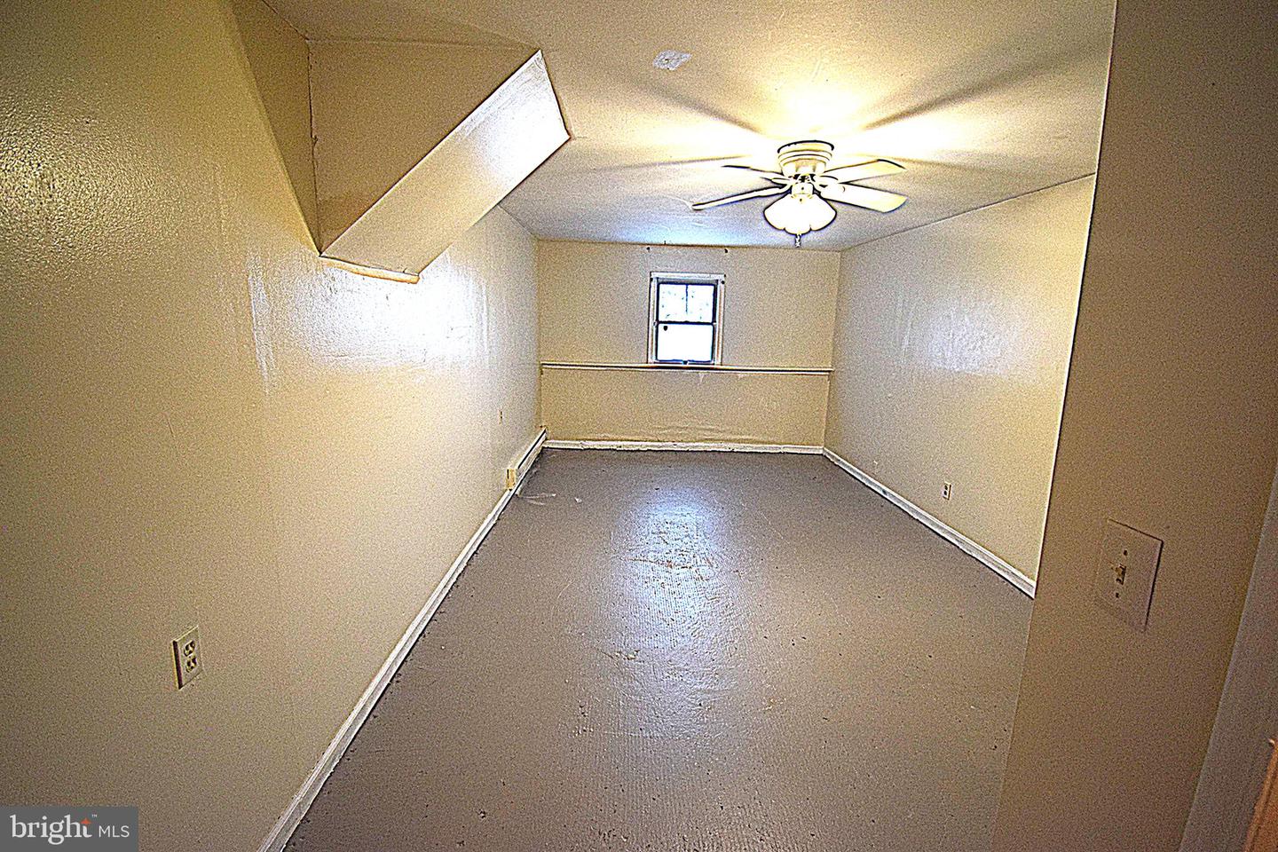 827 Pennbrook Ave Property Photo 12