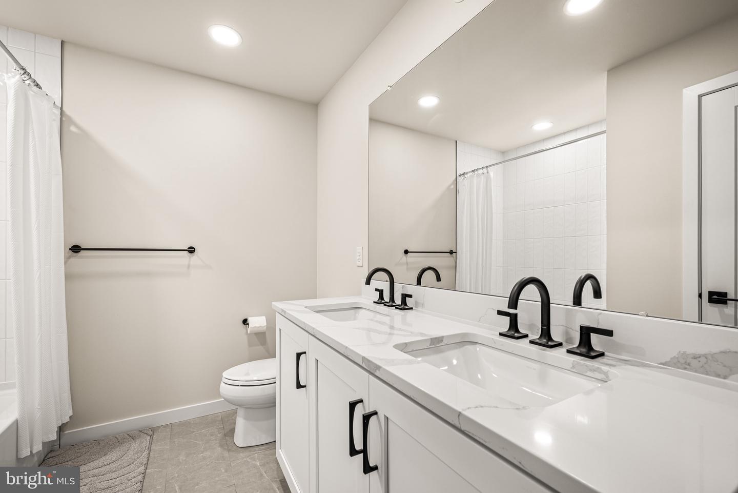 352 Aspen Way Property Photo 24