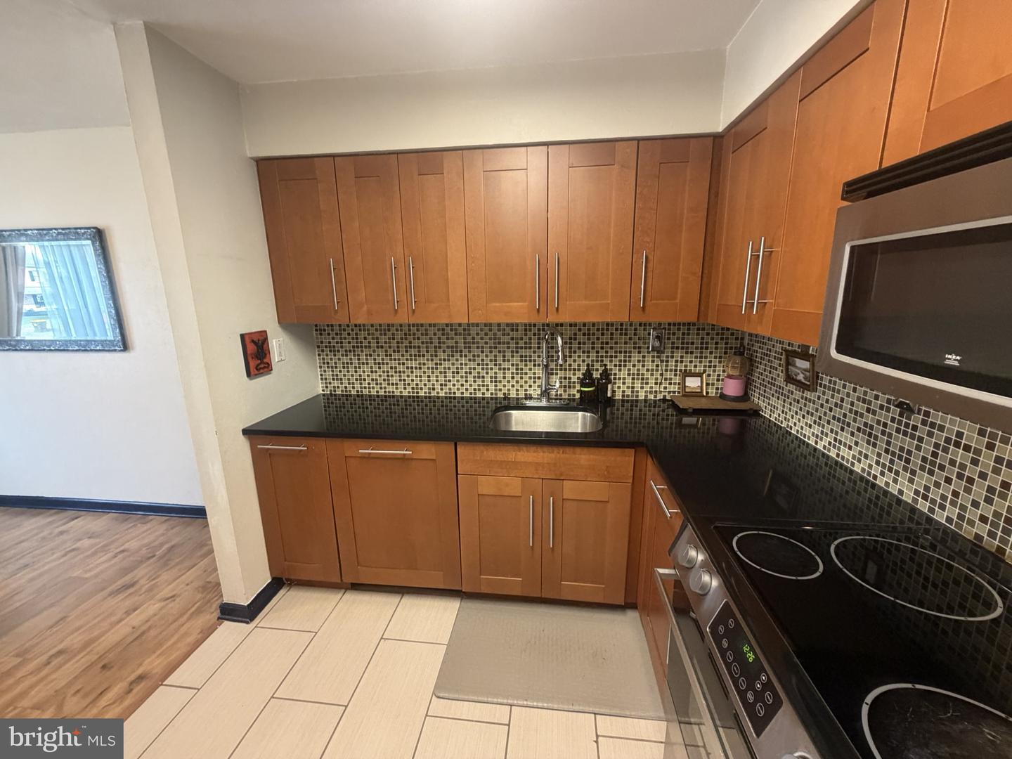 224 Grimley Rd Property Photo 8