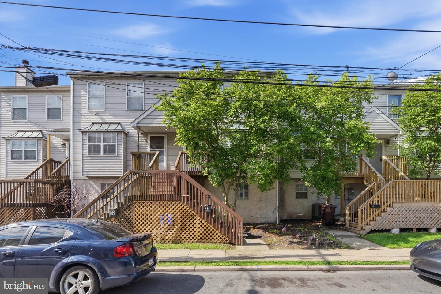 34 2nd St Property Photo 1