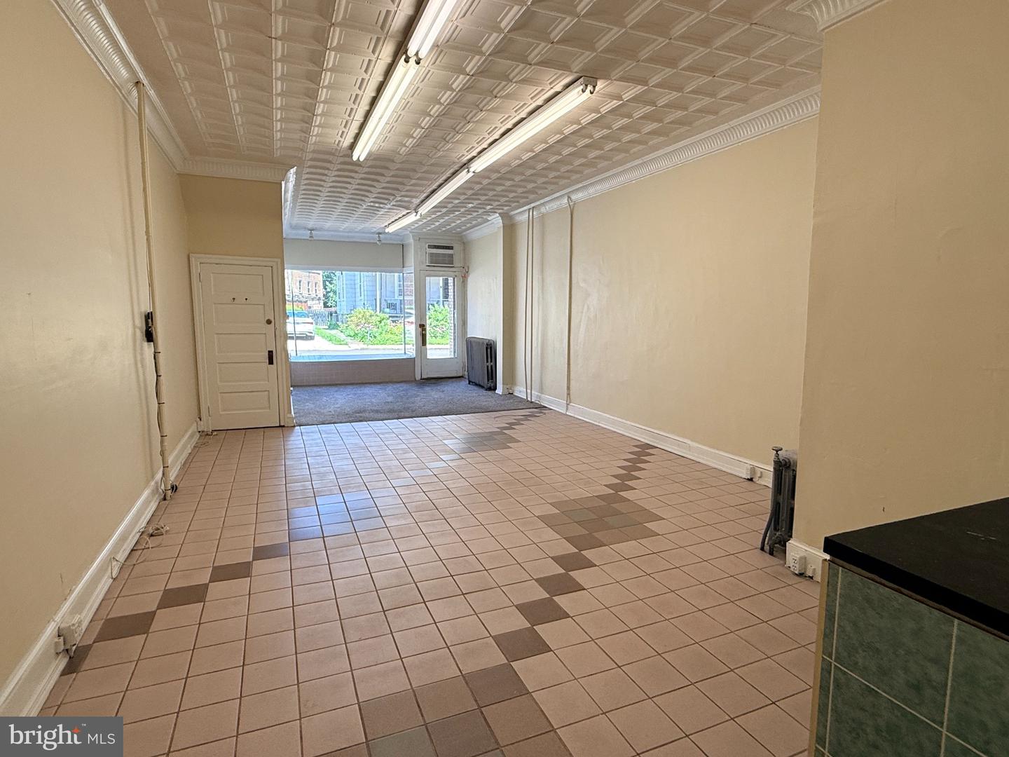10 E Glenside Ave Property Photo 8