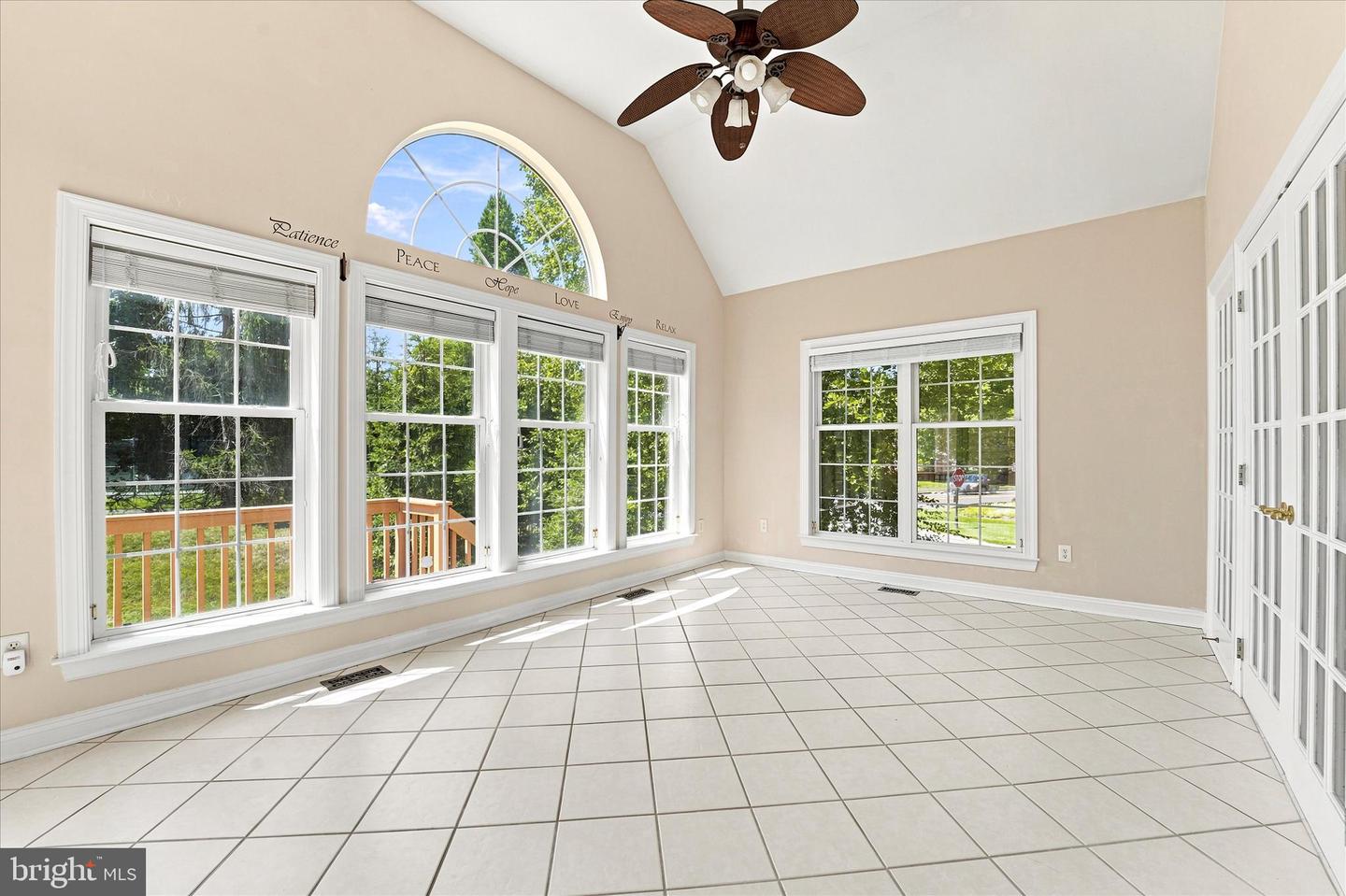 219 Birkdale Dr Property Photo 18