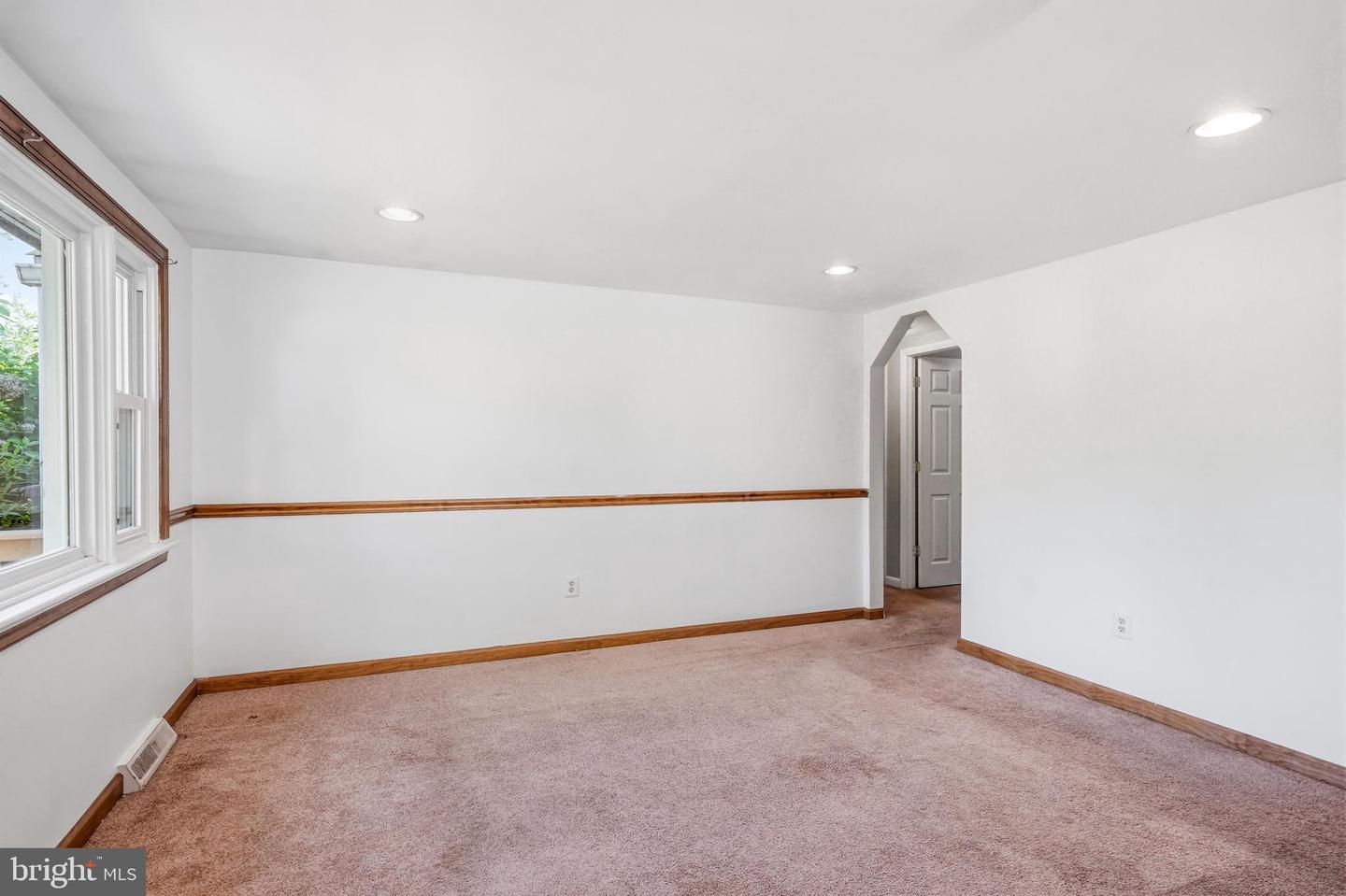 234 Garden Ave Property Photo 7