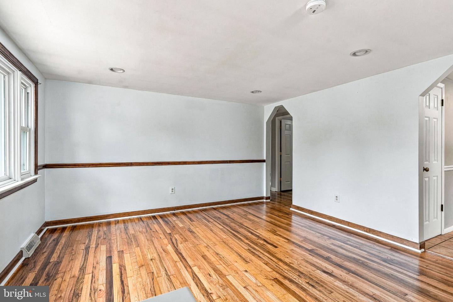 234 Garden Ave Property Photo 7