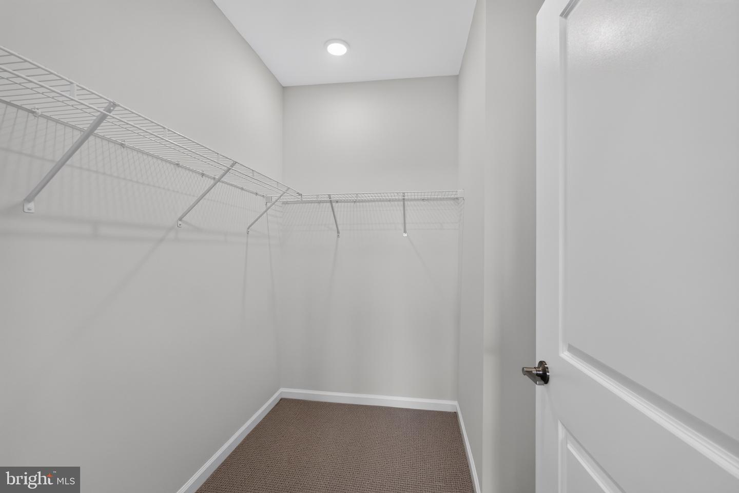 431 Washington St #2110 Jadwin Property Photo 9