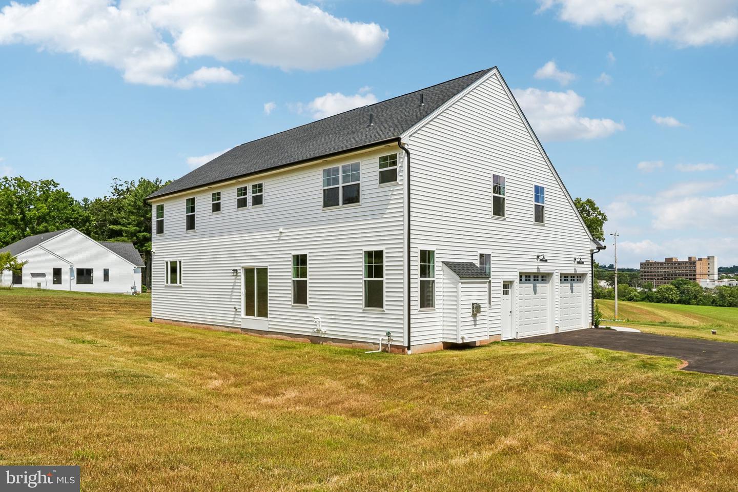 209 Old State Rd Property Photo 69