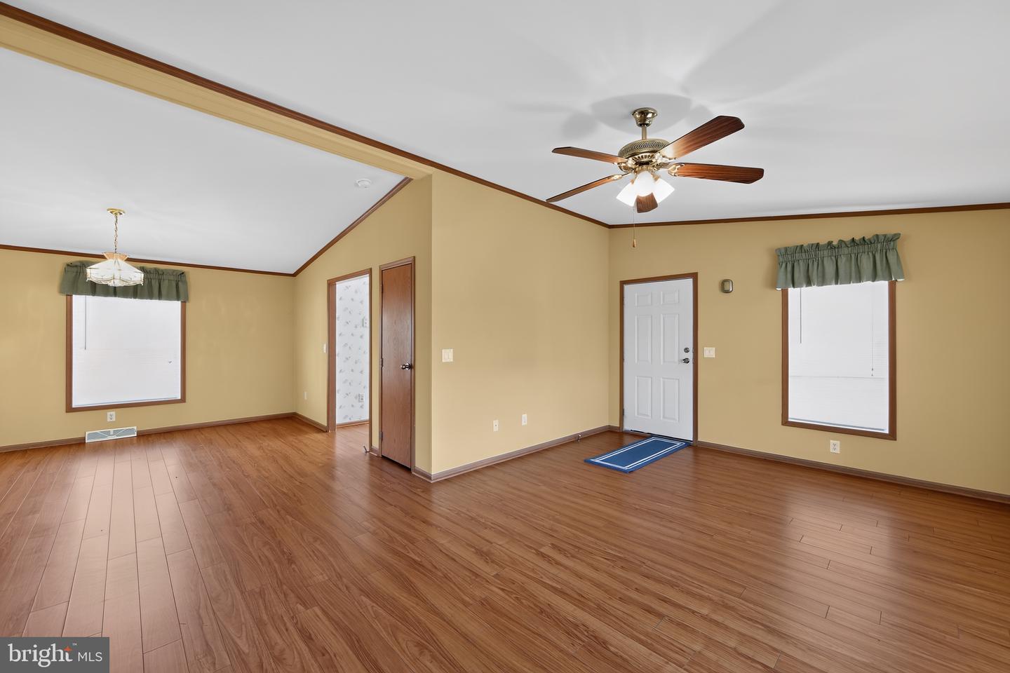 118 Dyer Ct Property Photo 10
