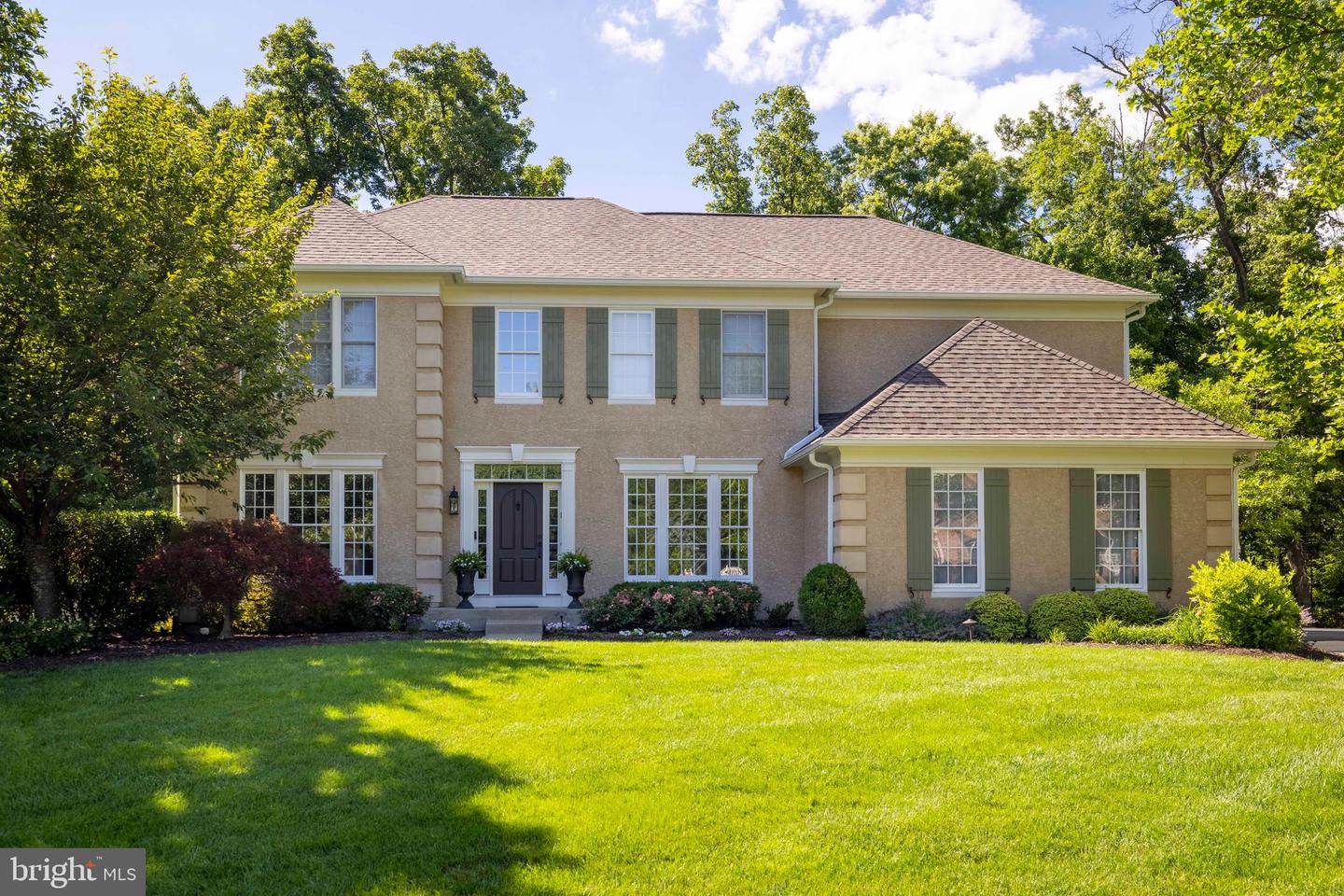 325 Sleepy Hollow Ct Property Photo 1