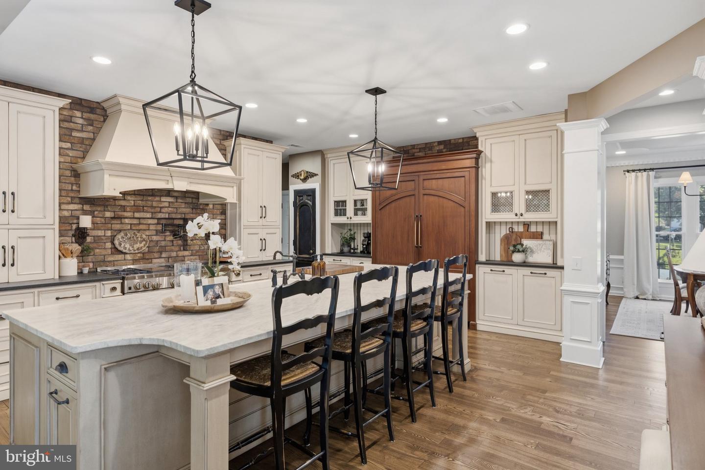 325 Sleepy Hollow Ct Property Photo 11