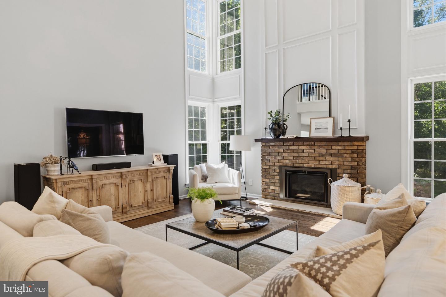 325 Sleepy Hollow Ct Property Photo 26