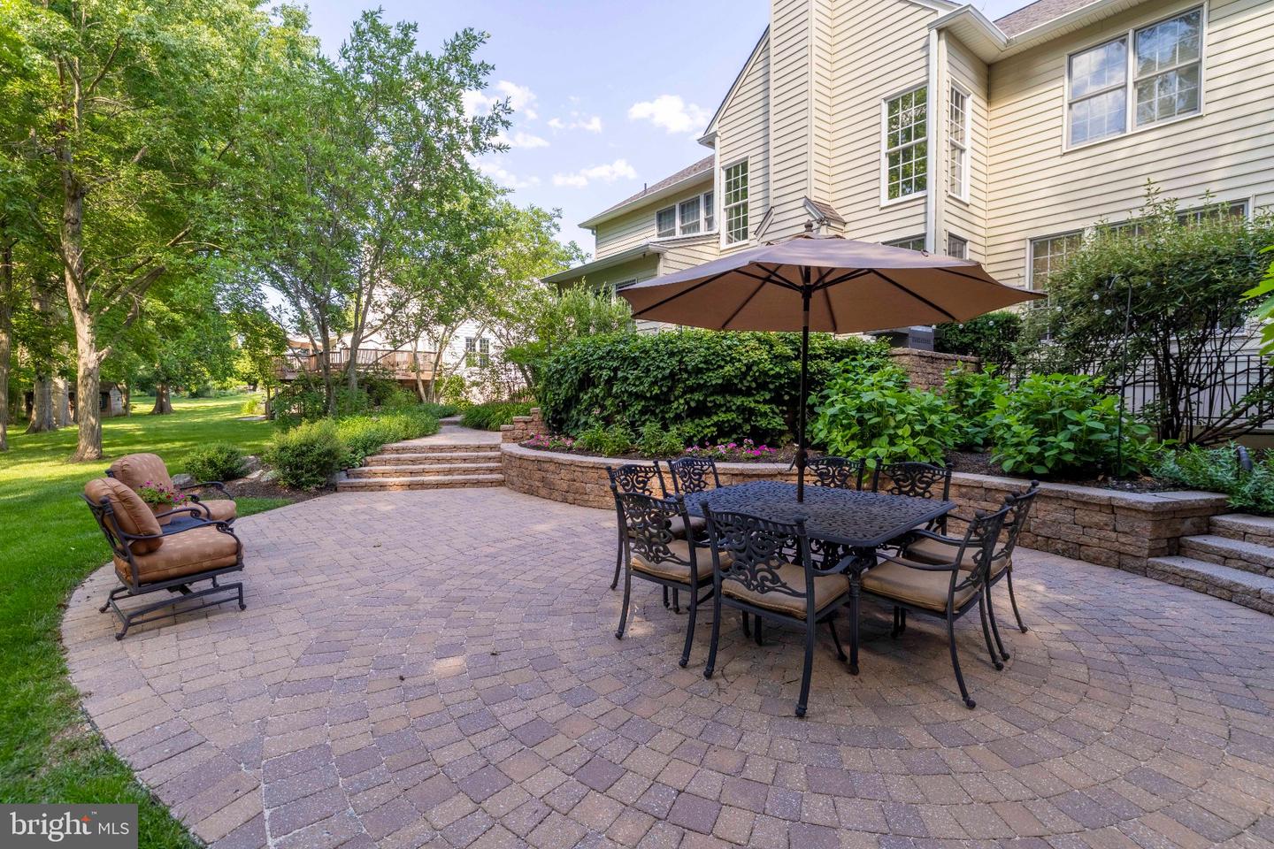 325 Sleepy Hollow Ct Property Photo 61