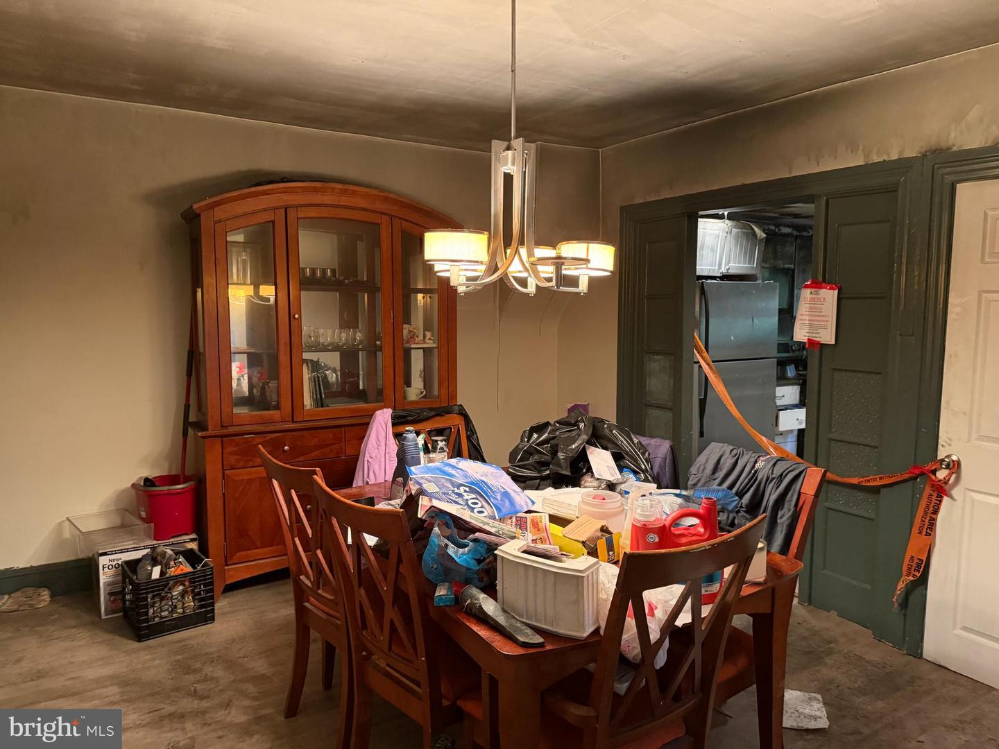 123 King St Property Photo 3
