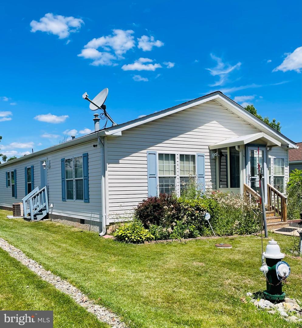 401 Carver Ln # Property Photo 2