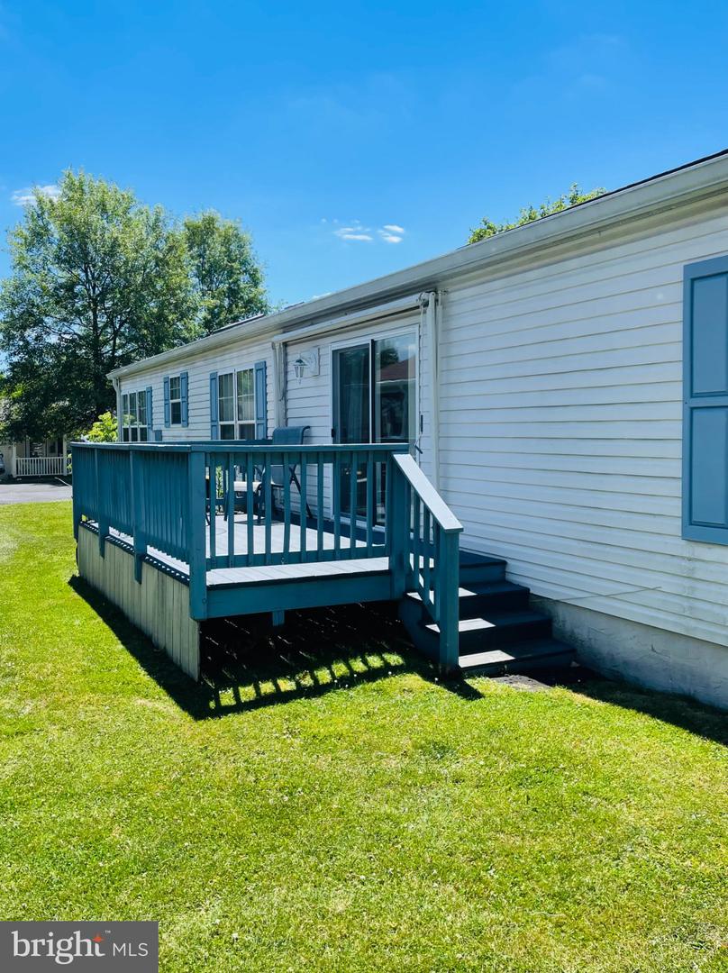 401 Carver Ln # Property Photo 5