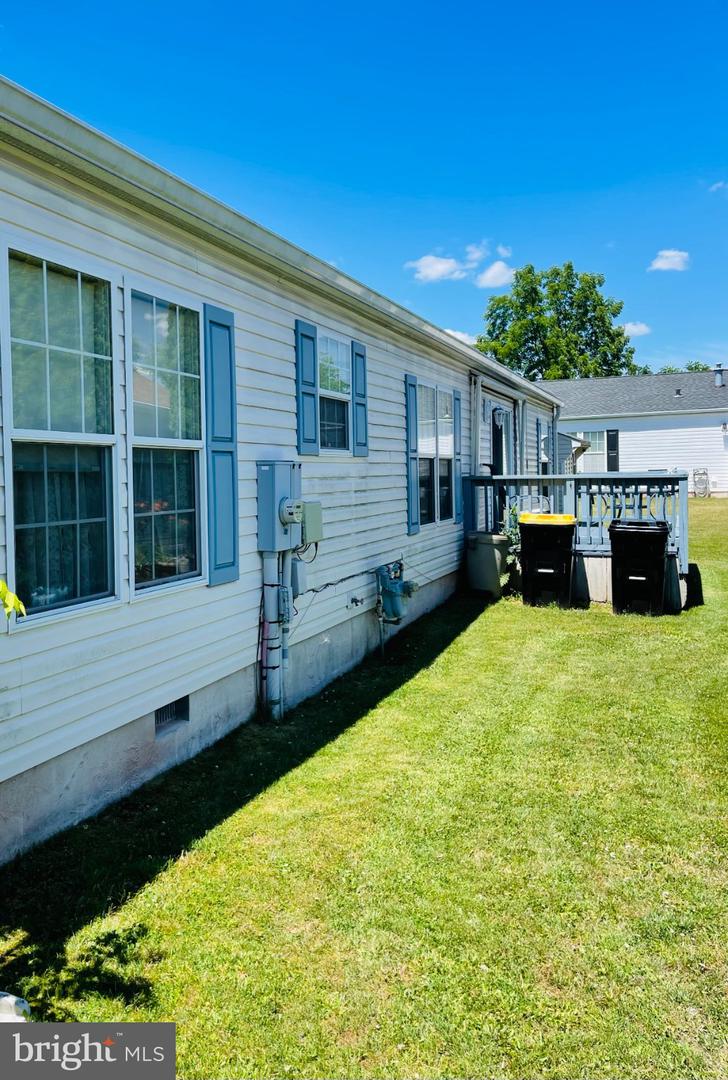 401 Carver Ln # Property Photo 6
