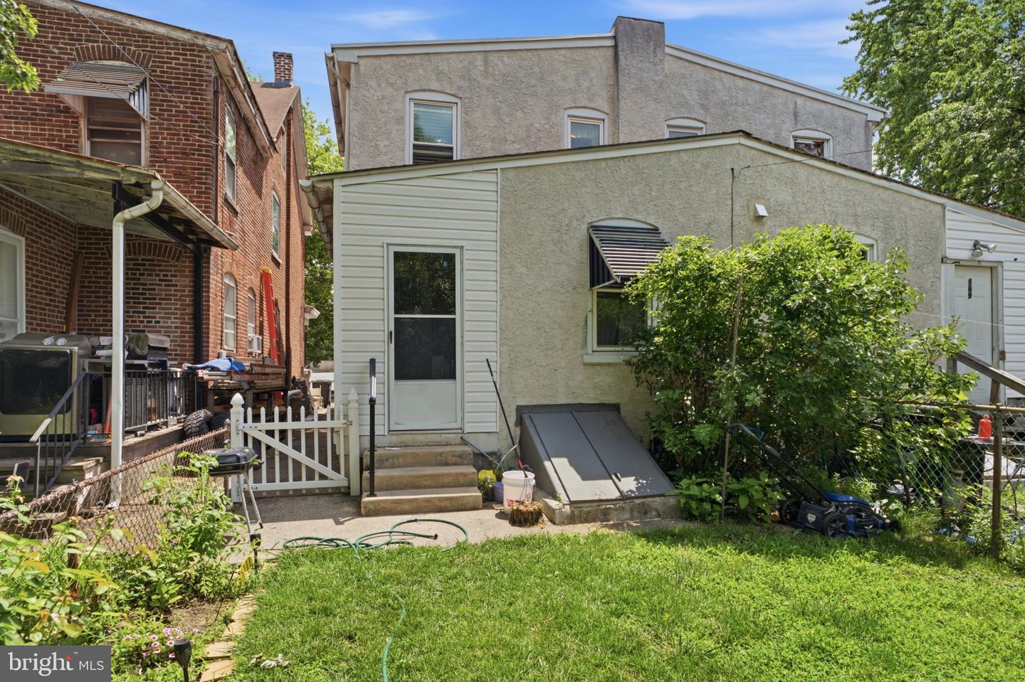171 N York St Property Photo 19
