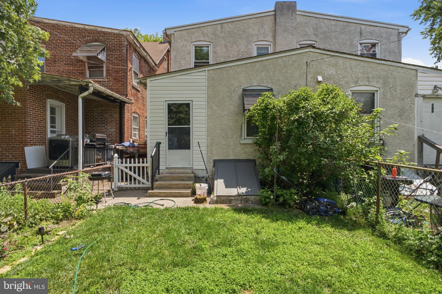 171 N York St Property Photo 20