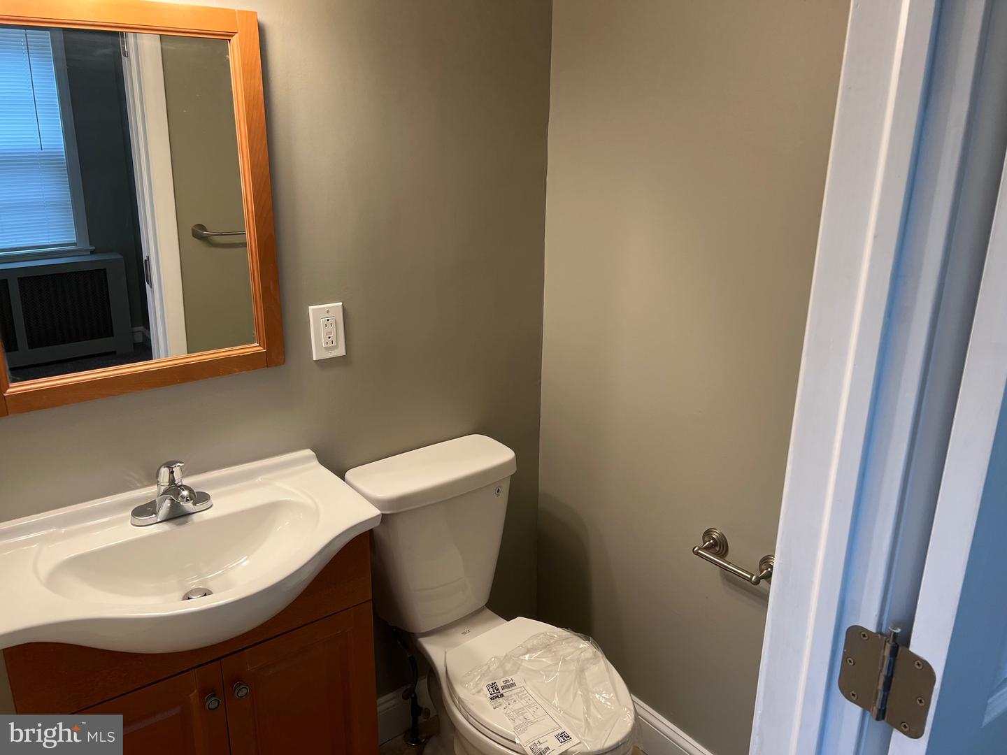 220 Glasgow St Property Photo 19