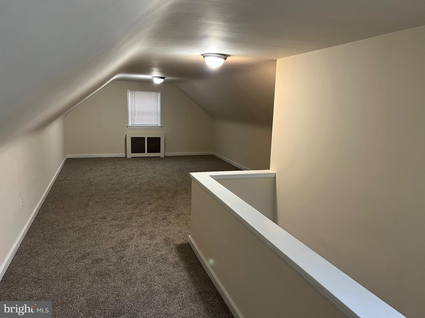 220 Glasgow St Property Photo 29