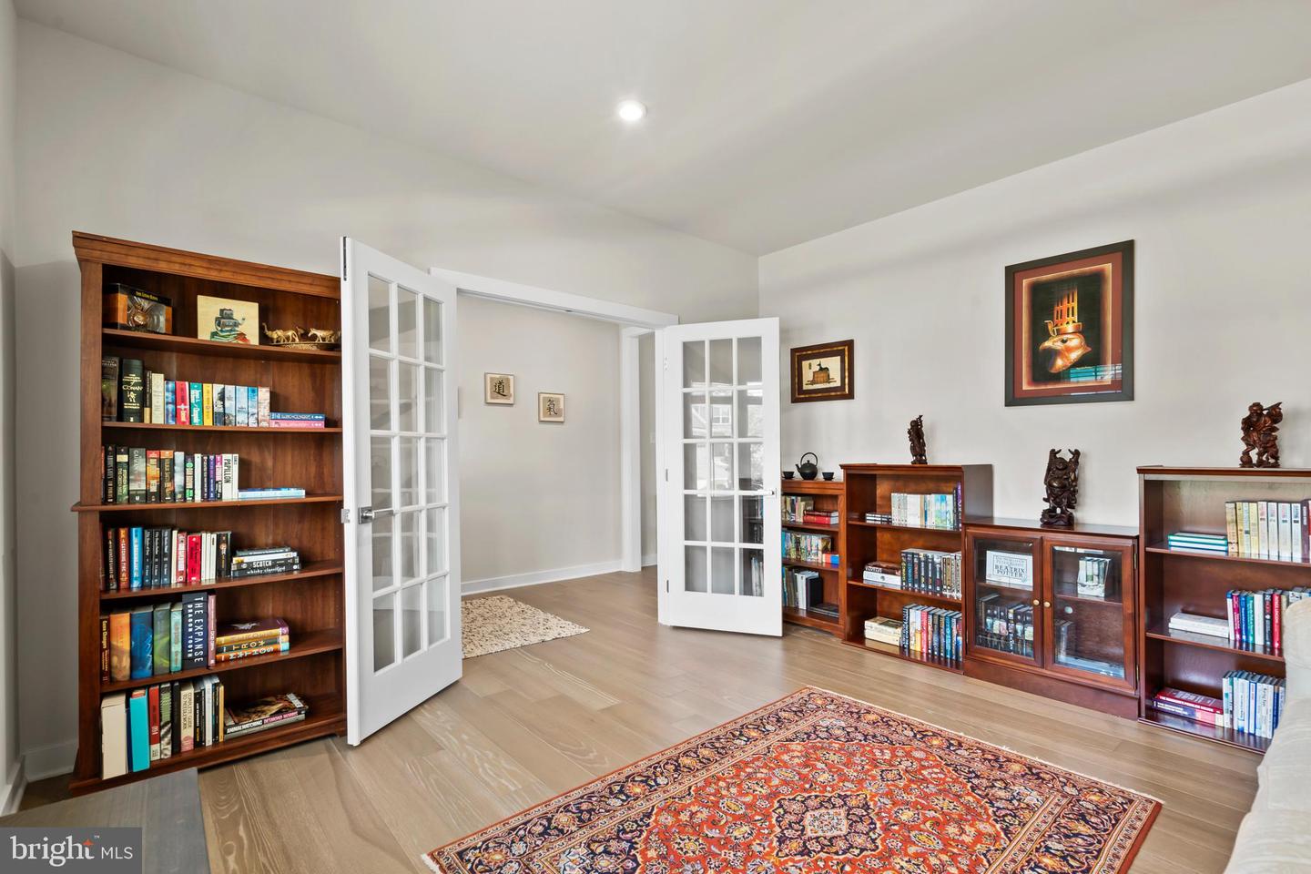1024 Miles Ct Property Photo 14