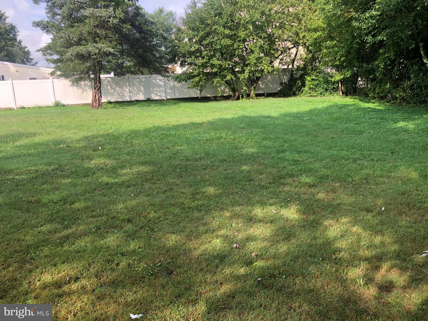 2060 Bridge Rd Property Photo 22