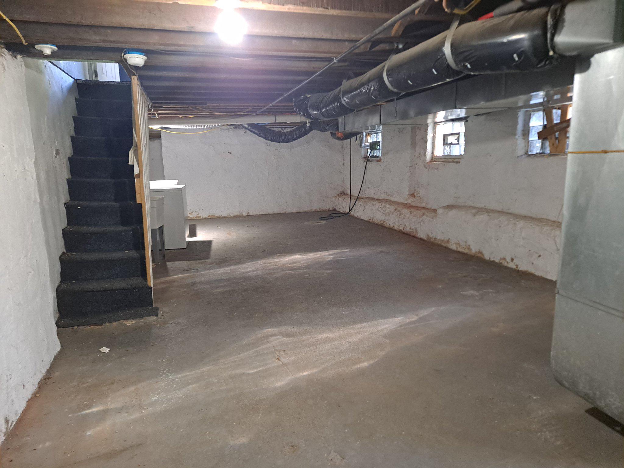 1100 Green St Property Photo 27