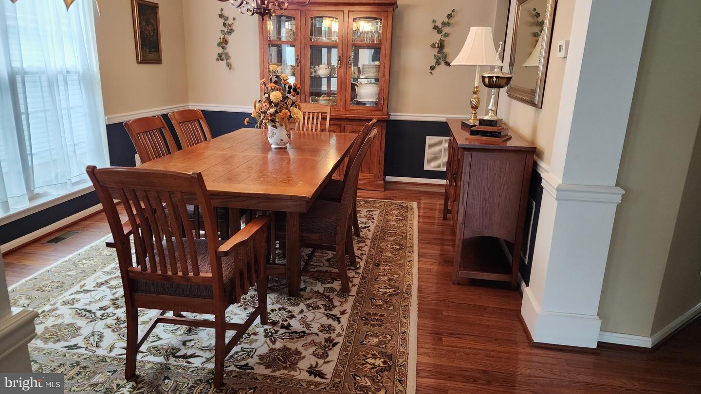 750 Twining Way Property Photo 6