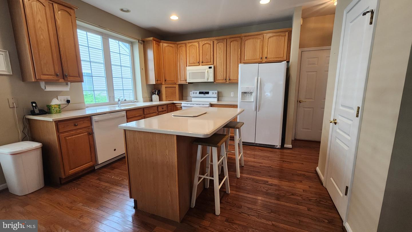 750 Twining Way Property Photo 8