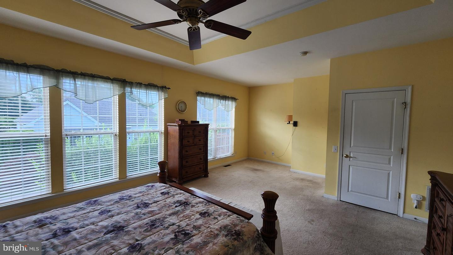 750 Twining Way Property Photo 17
