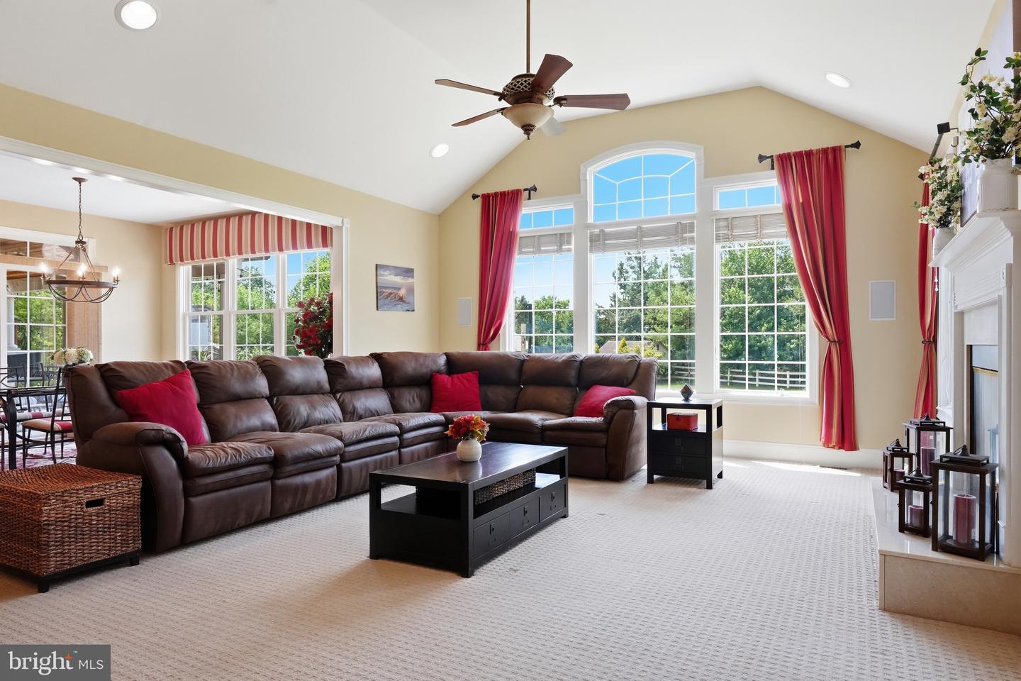 879 Ashbourne Way Property Photo 18