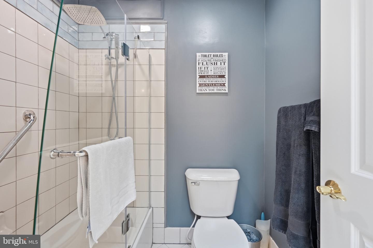 879 Ashbourne Way Property Photo 34