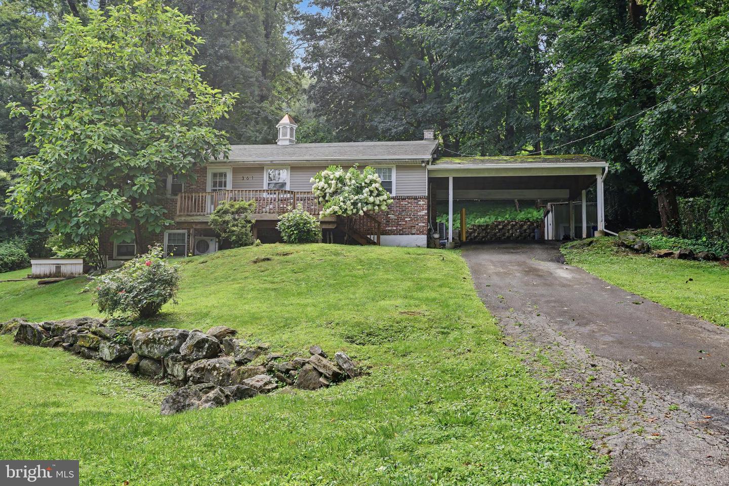 361 Spring Garden St Property Photo 1