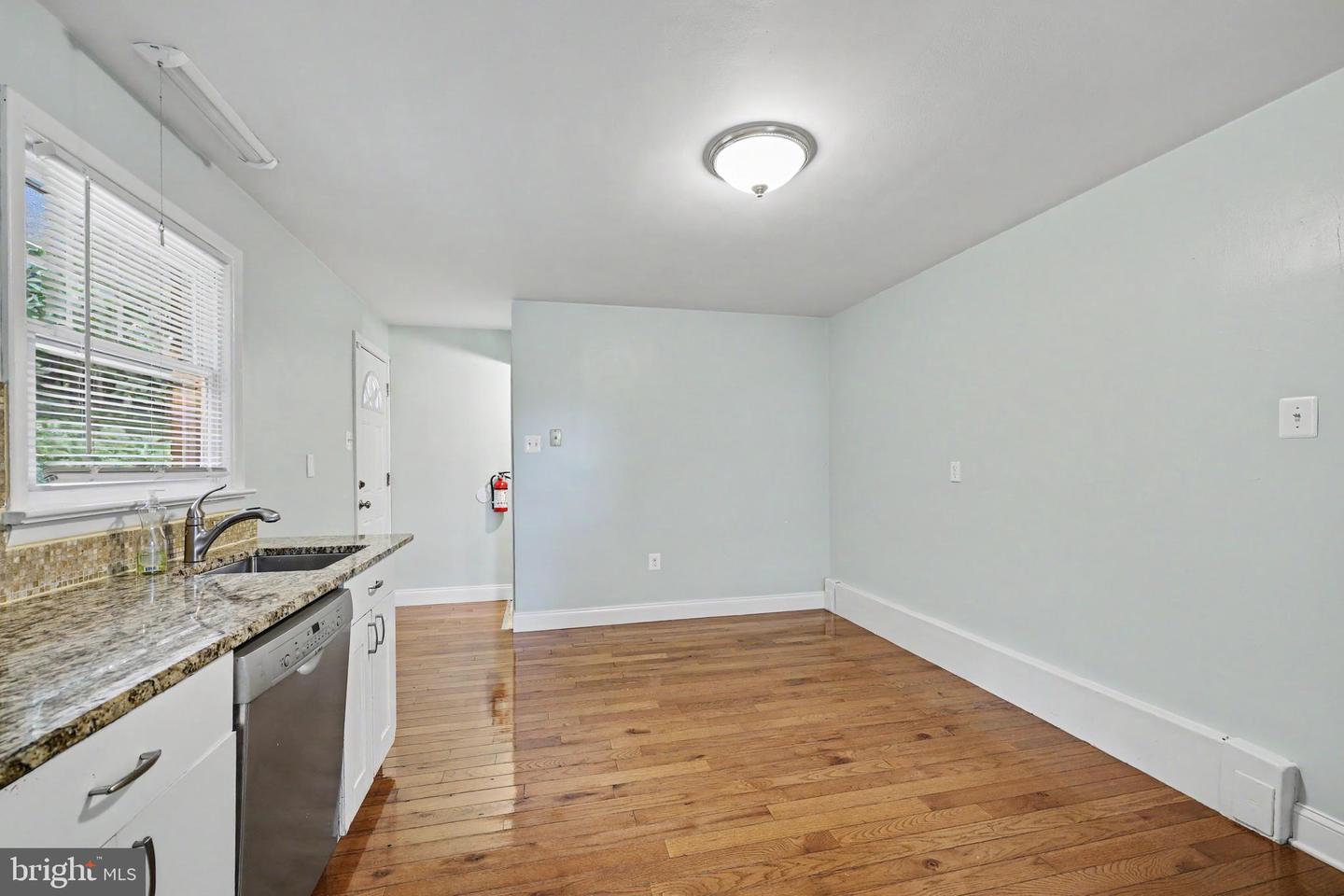 361 Spring Garden St Property Photo 11