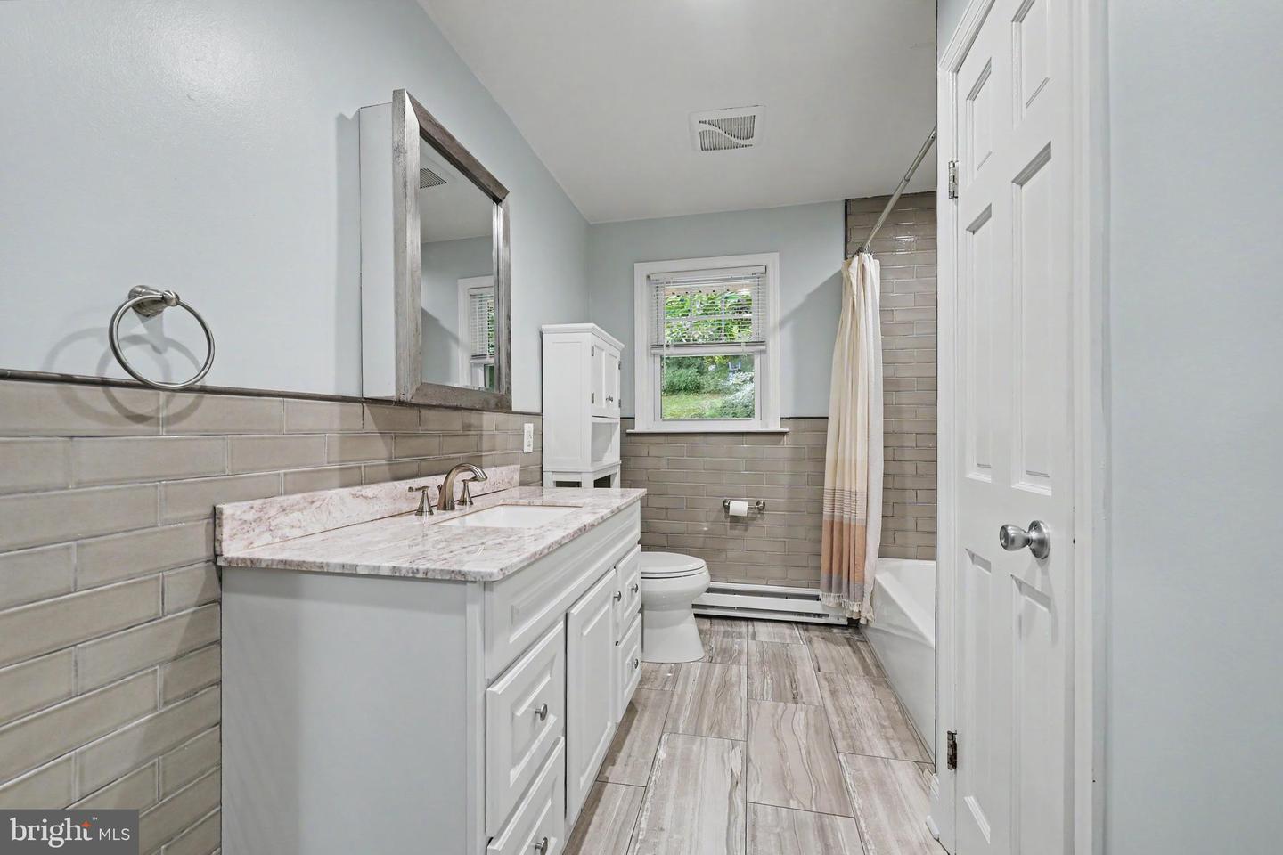 361 Spring Garden St Property Photo 13