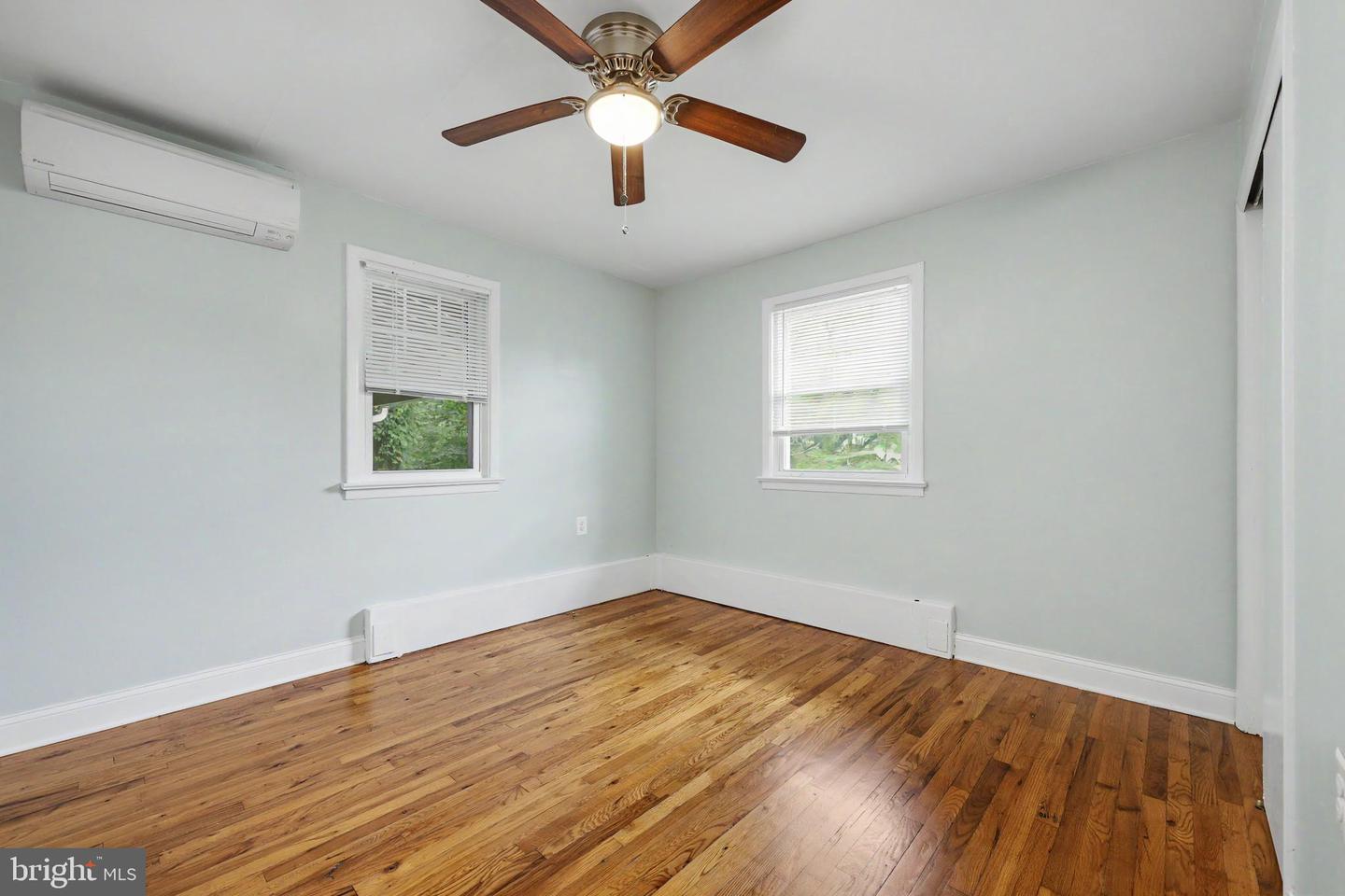 361 Spring Garden St Property Photo 16