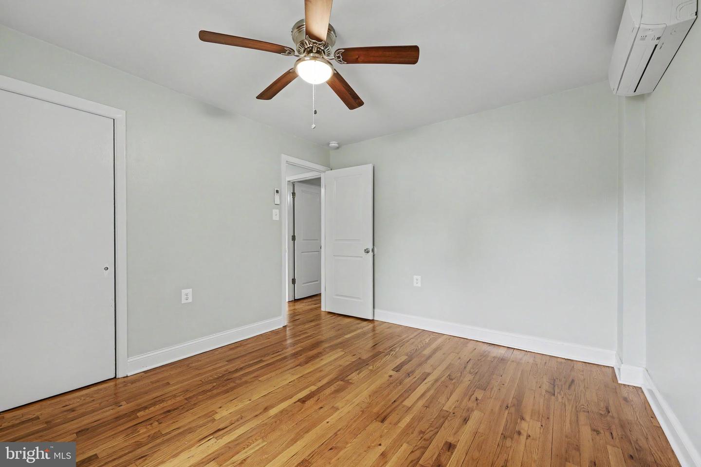 361 Spring Garden St Property Photo 17