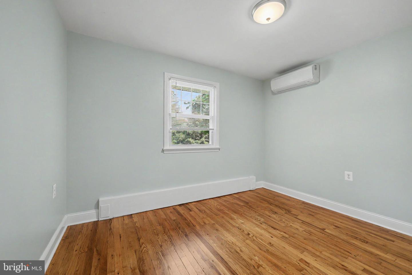361 Spring Garden St Property Photo 18