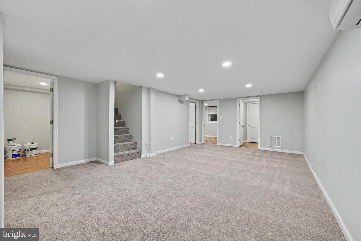 361 Spring Garden St Property Photo 20