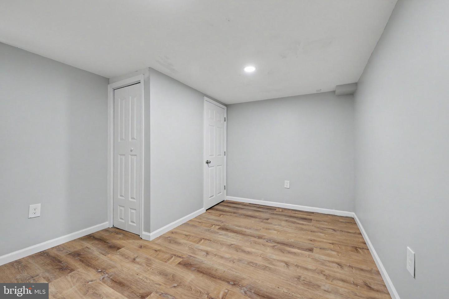 361 Spring Garden St Property Photo 22
